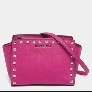 Michael Kors Fuchsia Leather Small Selma Crossbody Bag NWOT